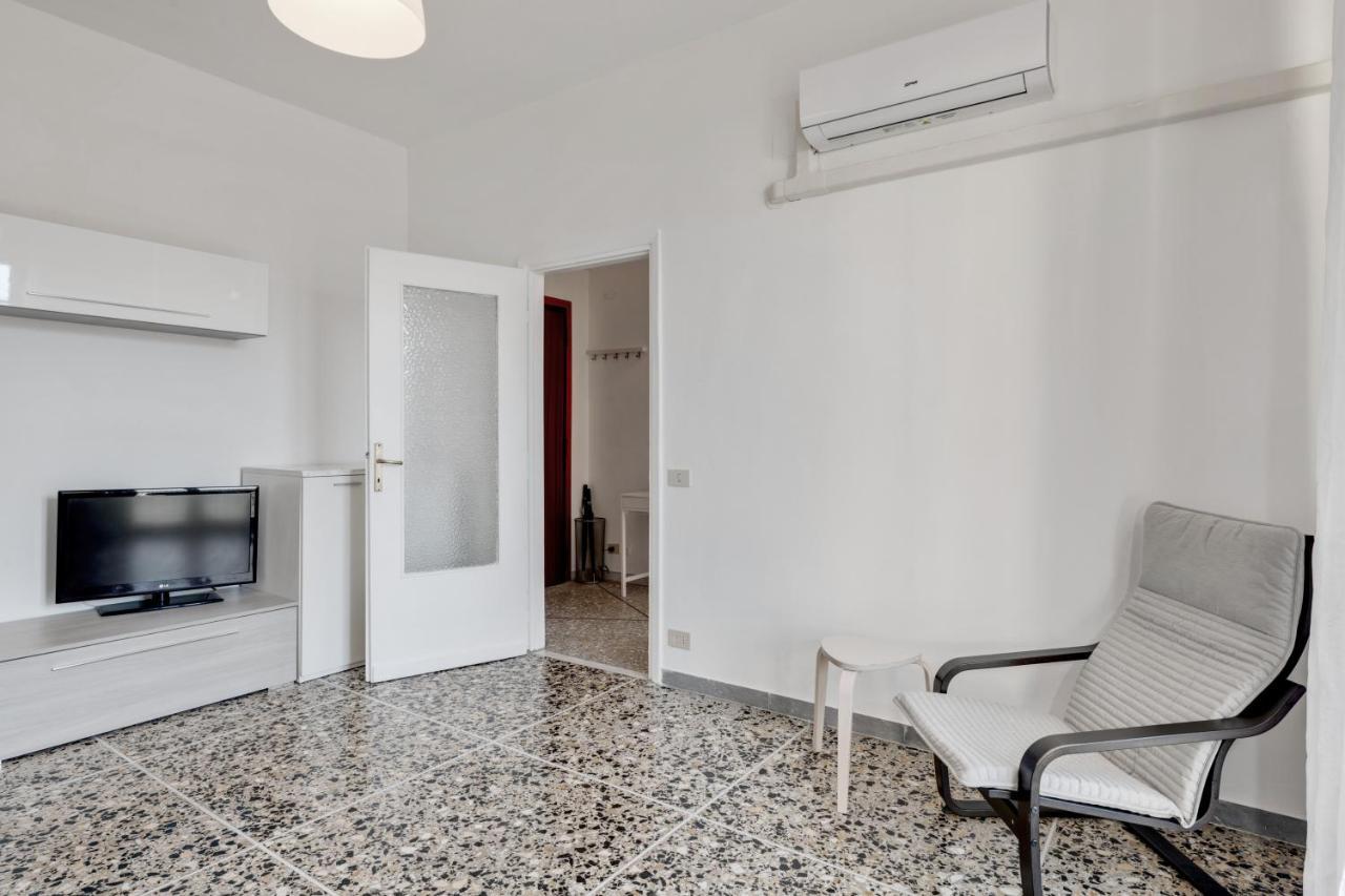 Lulli Cozy Apartment With Balcony Florencia Exterior foto